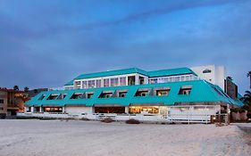 Seaventure Hotel in Pismo Beach